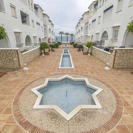 Alba 1g Fuentes De * נרחה